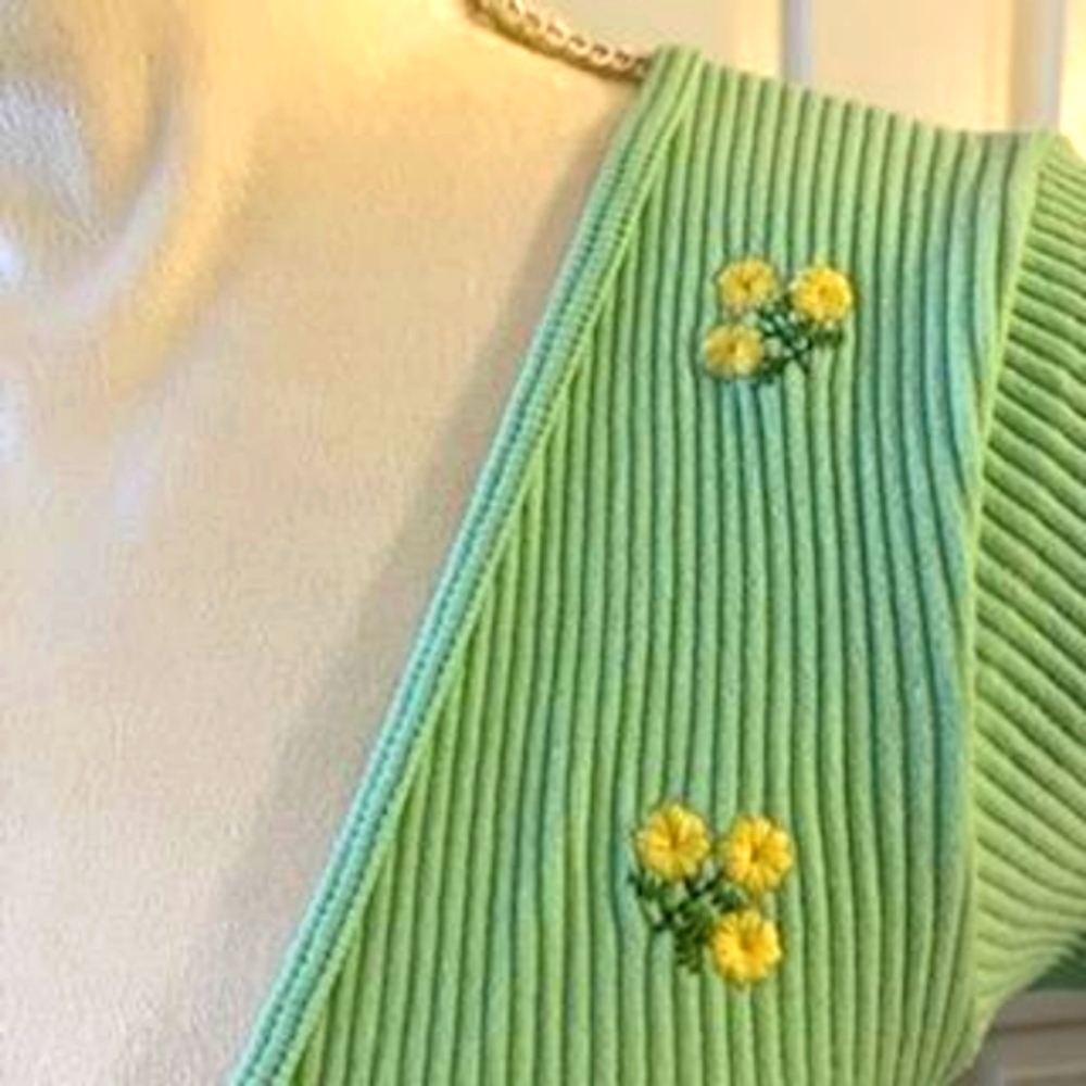 ZARA Short Sleeve Green Wrap Knit Cropped Top Women's Size XS-S NWOT - Picture 2 of 5